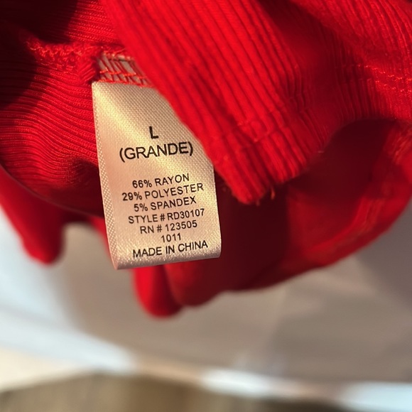 Red Short Sleeve Dress Size L - Picture 6 of 6